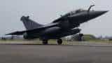 WATCH: GOOSEBUMPS! Rafale is here! Touchdown of deadly fighter aircraft at Ambala airbase WATCH: GOOSEBUMPS! Rafale is here! Touchdown of deadly fighter aircraft at Ambala airbase