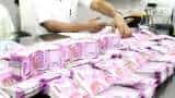 Your Rs 4500pm can make you a crorepati; use this mutual funds SIP trick; check calculator Your Rs 4500pm can make you a crorepati; use this mutual funds SIP trick; check calculator