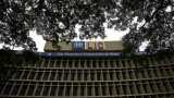 FinMin invites bids from actuarial firms for valuing LIC ahead of IPO FinMin invites bids from actuarial firms for valuing LIC ahead of IPO