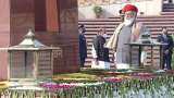 Republic Day 2021: LIVE! Tricolour unfurled at Rajpath in presence of President Ram Nath Kovind, Prime Minister Narendra Modi Republic Day 2021: LIVE! Tricolour unfurled at Rajpath in presence of President Ram Nath Kovind, Prime Minister Narendra Modi