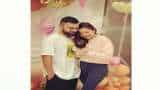 Virat Kohli, Anushka Sharma share pic of daughter Vamika on Instagram; Kohli says 'My whole world in one frame' | Fans flood Twitter with wishes Virat Kohli, Anushka Sharma share pic of daughter Vamika on Instagram; Kohli says 'My whole world in one frame' | Fans flood Twitter with wishes