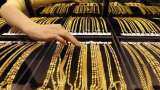 Gold rebounds from three-week low as dollar rally pauses Gold rebounds from three-week low as dollar rally pauses