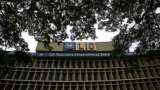 LIC wage revision: Employees to get over 25% wage hike, five day week and other benefits - All details here LIC wage revision: Employees to get over 25% wage hike, five day week and other benefits - All details here