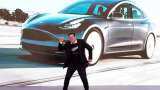 Tesla drives on Autopilot through a regulatory grey zone Tesla drives on Autopilot through a regulatory grey zone