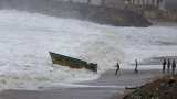 Rain lashes parts of Odisha ahead of cyclone Gulab's landfall Rain lashes parts of Odisha ahead of cyclone Gulab's landfall