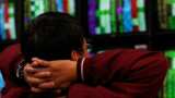 Asian shares edgy amid inflation fears, dollar at one-year high