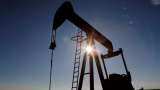 Oil prices fall as industry data shows big build in U.S. inventory