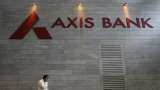 Axis Bank signs MoU with Kolkata Police to offer special banking services for personnel Axis Bank signs MoU with Kolkata Police to offer special banking services for personnel