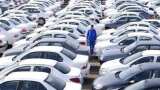 Passenger vehicles sales dip 19% in November as chip shortage woes continue: SIAM Passenger vehicles sales dip 19% in November as chip shortage woes continue: SIAM