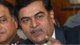 Power Minister R K Singh urges states to be financially viable in view of high oustanding dues of gencos