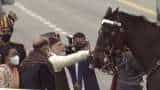 President's bodyguard horse retires! Ram Nath Kovind, Narendra Modi and Rajnath Singh bid farewell to Virat at R-Day Parade 