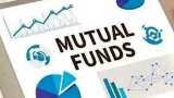 Large-Cap Mutual Funds' net inflows see 650% QoQ growth to Rs 3,950 cr in December; Axis Bluechip brags of highest AUM in q3