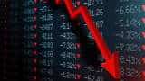 Final Trade: Sensex breaks 400 points, Nifty below 18000, HDFC Bank top loser