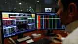 Banking stocks in focus: Technical indicators suggest up to 28% upside in Axis Bank, SBI, including other 3 counters