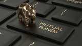 Money Guru: Mutual Fund or PMS? Know from experts what is the better investment option for you
