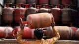 Domestic LPG cylinder costlier by Rs 3.50, commercial cylinder prices up by Rs 8—know new rates in Delhi, Mumbai, Kolkata and Chennai