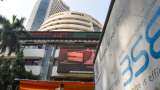 Final Trade:  Stock Markets Closed Flat, Sensex Ends 94 Pts Lower, Nifty Stays Below 16,600
