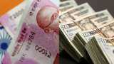 Rupee falls 4 paise against US dollar in early trade