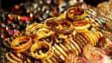 Commodities Live: Gold Set For Worst Quarter In Five As Dollar Dominates; Will The Fall In Gold Prices Continue? Know From Experts