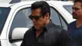 Ek Tha Tiger tuns 10: Salman Khan, Katrina Kaif announce release date of Tiger 3
