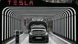 Tesla cars to soon connect to second generation Starlink satellites