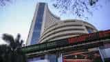 Final Trade: Market Ends Flat Amid Volatility; Nifty Below 17,550, Sensex Settles Near 58,800