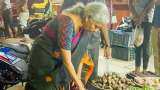 Finance Minister Nirmala Sitharaman's video of buying vegetables in Chennai evokes mixed reactions Finance Minister Nirmala Sitharaman's video of buying vegetables in Chennai evokes mixed reactions