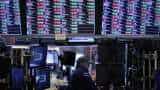Power Breakfast: US Markets Closes Flat Amid Volatility; Tech Stocks Continue To Fall, Crude Slips 3% Power Breakfast: US Markets Closes Flat Amid Volatility; Tech Stocks Continue To Fall, Crude Slips 3%
