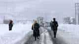 Jammu And Kashmir In Grip Of Cold Wave | Kashmir Valley In Grip Of Severe Cold Wave
