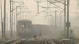 List of trains running late at New Delhi Railway Station | Delhi temperature today, Delhi weather forecast, news List of trains running late at New Delhi Railway Station | Delhi temperature today, Delhi weather forecast, news