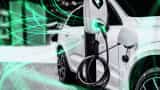 Aapki Khabar Aapka Fayda: From SUVs To E-Scooters, Indian EV Sector Grows Over Three Times In 2022 Aapki Khabar Aapka Fayda: From SUVs To E-Scooters, Indian EV Sector Grows Over Three Times In 2022