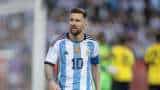 Lionel Messi gifts gold iPhone to members, staff of FIFA World Cup winning team
