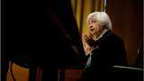 Yellen, caught between markets and US Congress, tweaks bank safety message Yellen, caught between markets and US Congress, tweaks bank safety message