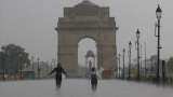 Rain lashes parts of Delhi-NCR, traffic snarls in some places