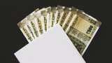 Rupee rises 3 paise to 81.96 against US dollar in early trade Rupee rises 3 paise to 81.96 against US dollar in early trade