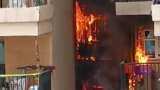 Gaur City fire news: Fire at 14th Avenue Gaur City 2 in Greater Noida | Video