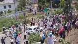 Khaps, farmers block Rohtak-Delhi NH in Haryana&#039;s Bahadurgarh