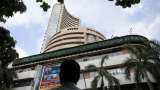 Bazaar Aj Aur Kal: Market closed with red mark, Sensex fell by more than 200 points. share market
