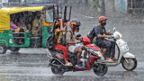 Weather Update: Rain continues in many parts of Kerala; IMD issues &#039;yellow alert&#039; 