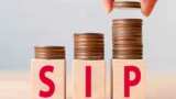 One-time investment vs SIP investment: Which is a better way to accumulate money?