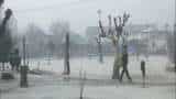 Weather Update: Cold wave-like conditions in Kashmir; thin sheet of ice over Dal Lake Weather Update: Cold wave-like conditions in Kashmir; thin sheet of ice over Dal Lake