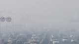Delhi Weather News: Parts of city witness moderate fog on Monday morning