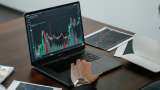 FIIs pull out Rs 24,975 crore from D-Street so far in May; what next? FIIs pull out Rs 24,975 crore from D-Street so far in May; what next?