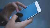Global smartphone market bounces back with 4% sales growth in 2024