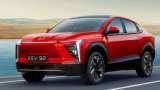 Mahindra bags 30,179 bookings for two new electric models on opening day 