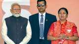 Delhi CM Oath-Ceremony: Rekha Gupta takes oath as Delhi&#039;s chief minister in presence of PM Modi