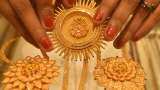 Gold declines Rs 200 to Rs 89,100 per 10 g, silver trades flat 