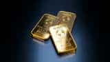 Gold prices fall settle 2.7% lower, silver futures gain 2%