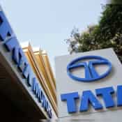 Tata Motors shares slump up to 7% despite Q4 PAT climbing 222% YoY; should you buy, sell or hold it?