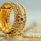 Kalyan Jewellers reports 27% revenue growth in Q1 FY&#039;25, plans expansion